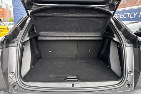 7 of 57 for PEUGEOT 2008 1.2 PureTech GT EAT Euro 6 (s/s) 5dr