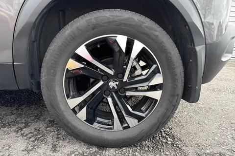 11 of 57 for PEUGEOT 2008 1.2 PureTech GT EAT Euro 6 (s/s) 5dr