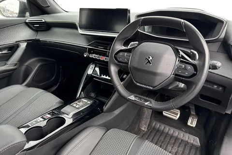 18 of 57 for PEUGEOT 2008 1.2 PureTech GT EAT Euro 6 (s/s) 5dr