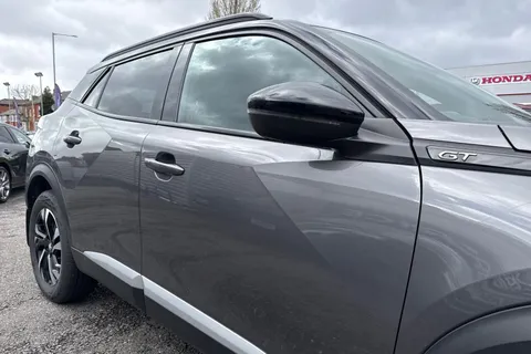 28 of 57 for PEUGEOT 2008 1.2 PureTech GT EAT Euro 6 (s/s) 5dr