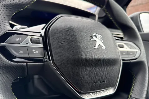 43 of 57 for PEUGEOT 2008 1.2 PureTech GT EAT Euro 6 (s/s) 5dr