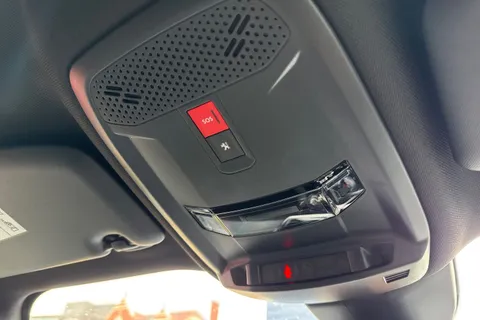 50 of 57 for PEUGEOT 2008 1.2 PureTech GT EAT Euro 6 (s/s) 5dr