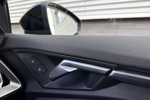 DX24XEB Audi A3 Sportback Black Edition 35 TFSI  150 PS S tronic Thumbnail #22