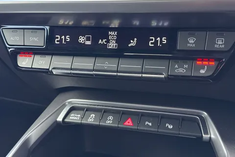 DX24XEB Audi A3 Sportback Black Edition 35 TFSI  150 PS S tronic Thumbnail #23