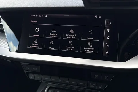 DX24XEB Audi A3 Sportback Black Edition 35 TFSI  150 PS S tronic Thumbnail #36