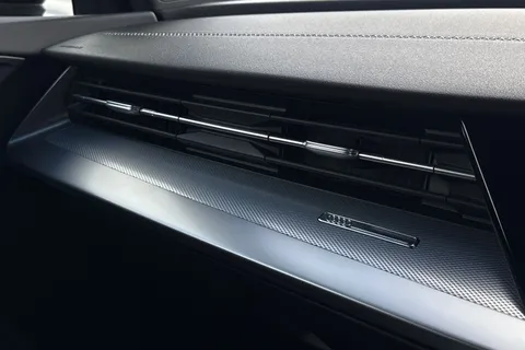 DX24XEB Audi A3 Sportback Black Edition 35 TFSI  150 PS S tronic Thumbnail #56