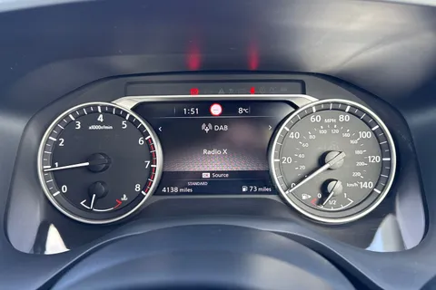 AF23TGU Nissan Qashqai 1.3 DIG-T MHEV Acenta Premium Euro 6 (s/s) 5dr Thumbnail #38