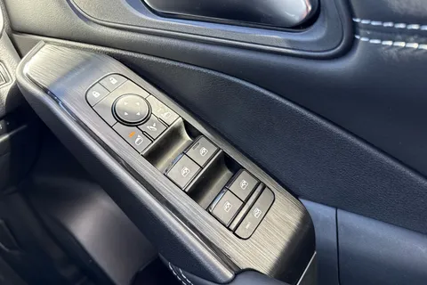 AF23TGU Nissan Qashqai 1.3 DIG-T MHEV Acenta Premium Euro 6 (s/s) 5dr Thumbnail #44