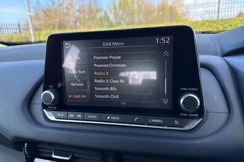 AF23TGU Nissan Qashqai 1.3 DIG-T MHEV Acenta Premium Euro 6 (s/s) 5dr Thumbnail #47