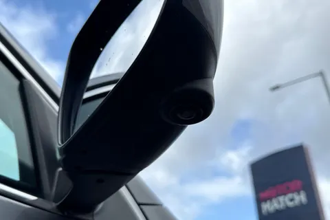 35 of 57 for Nissan Qashqai 1.2 DIG-T N-Connecta XTRON 2WD Euro 6 (s/s) 5dr