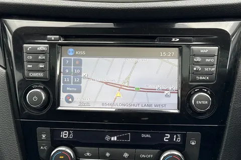 47 of 57 for Nissan Qashqai 1.2 DIG-T N-Connecta XTRON 2WD Euro 6 (s/s) 5dr