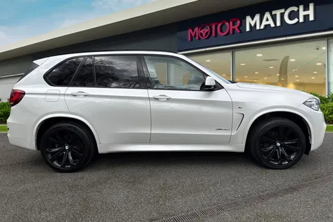 YG15YKF BMW X5 3.0 30d M Sport Auto xDrive Euro 6 (s/s) 5dr Thumbnail #4
