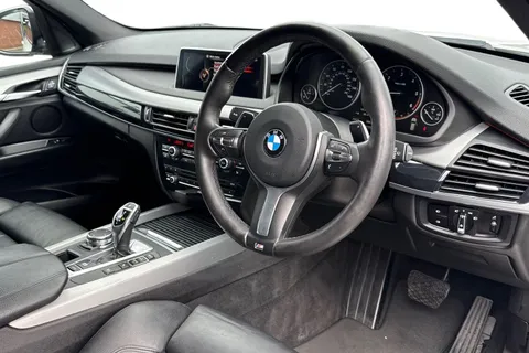 YG15YKF BMW X5 3.0 30d M Sport Auto xDrive Euro 6 (s/s) 5dr Thumbnail #14