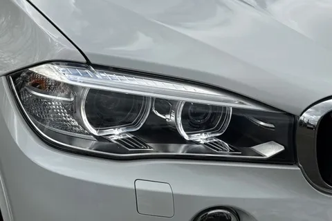 YG15YKF BMW X5 3.0 30d M Sport Auto xDrive Euro 6 (s/s) 5dr Thumbnail #27