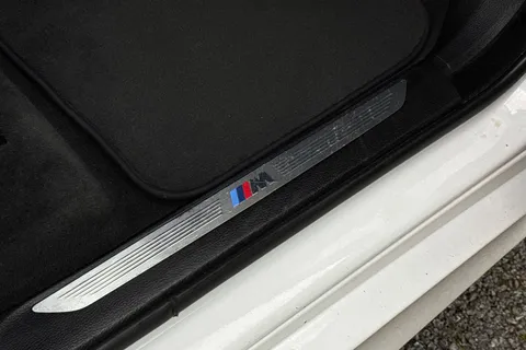 YG15YKF BMW X5 3.0 30d M Sport Auto xDrive Euro 6 (s/s) 5dr Thumbnail #31