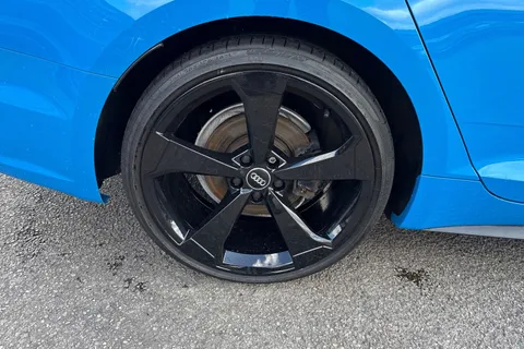 DE69FCC Audi A5 Black Edition 40 TDI quattro 190 PS S tronic Thumbnail #14