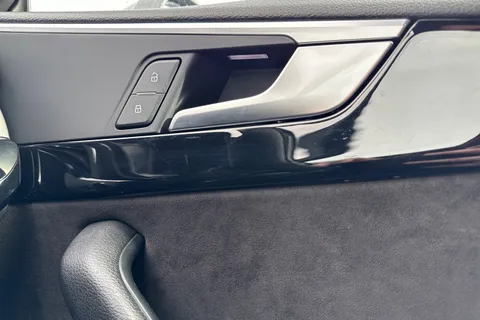 DE69FCC Audi A5 Black Edition 40 TDI quattro 190 PS S tronic Thumbnail #22