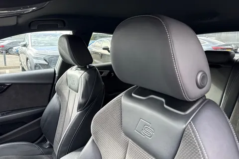 DE69FCC Audi A5 Black Edition 40 TDI quattro 190 PS S tronic Thumbnail #25