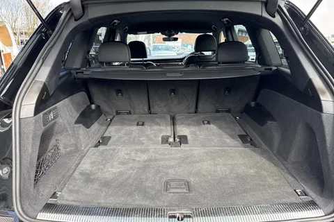 7 of 63 for Audi Q7 MY23.5 S line 45 TDI quattro 231 PS tiptronic