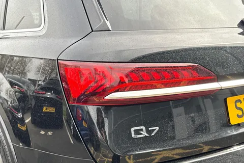 8 of 63 for Audi Q7 MY23.5 S line 45 TDI quattro 231 PS tiptronic