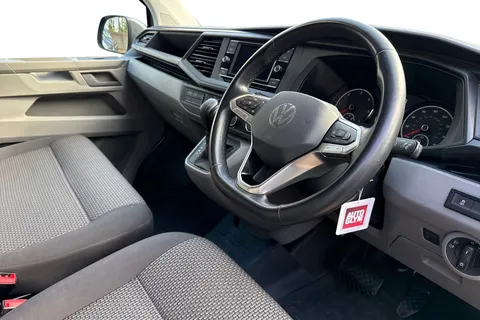 PN72VHB Volkswagen Transporter 2.0 TDI 150 Highline Van DSG Thumbnail #13