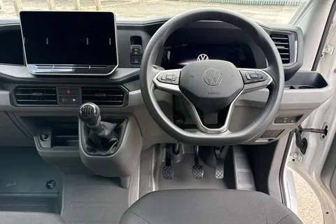 PN74SDY Volkswagen Crafter 2.0 TDI 140PS Commerce High Roof Van Thumbnail #17