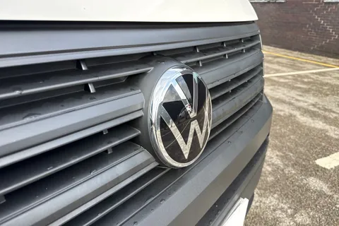 PN74SDY Volkswagen Crafter 2.0 TDI 140PS Commerce High Roof Van Thumbnail #25