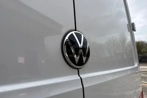 PN74SDY Volkswagen Crafter 2.0 TDI 140PS Commerce High Roof Van Thumbnail #27