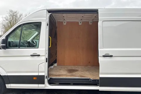 PN74SDY Volkswagen Crafter 2.0 TDI 140PS Commerce High Roof Van Thumbnail #30