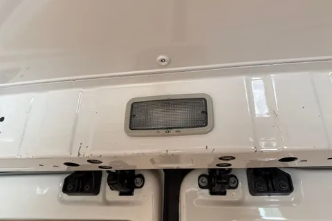 PN74SDY Volkswagen Crafter 2.0 TDI 140PS Commerce High Roof Van Thumbnail #33