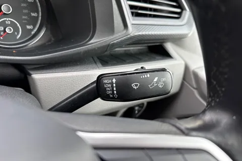 PN72VHB Volkswagen Transporter 2.0 TDI 150 Highline Van DSG Thumbnail #40