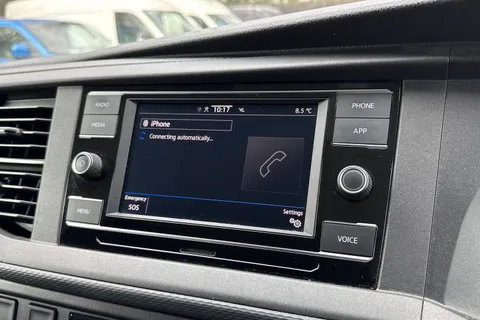 PN72VHB Volkswagen Transporter 2.0 TDI 150 Highline Van DSG Thumbnail #44