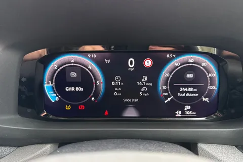 PN74SDY Volkswagen Crafter 2.0 TDI 140PS Commerce High Roof Van Thumbnail #43