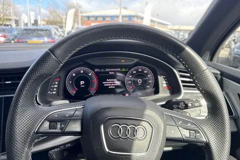 48 of 63 for Audi Q7 MY23.5 S line 45 TDI quattro 231 PS tiptronic