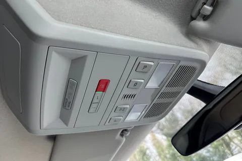 PN72VHB Volkswagen Transporter 2.0 TDI 150 Highline Van DSG Thumbnail #50