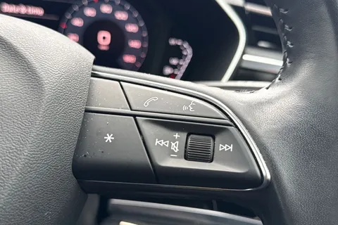 52 of 66 for Audi Q3 Sport 35 TFSI 150 PS 6-speed