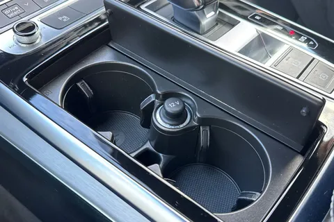 57 of 63 for Audi Q7 MY23.5 S line 45 TDI quattro 231 PS tiptronic