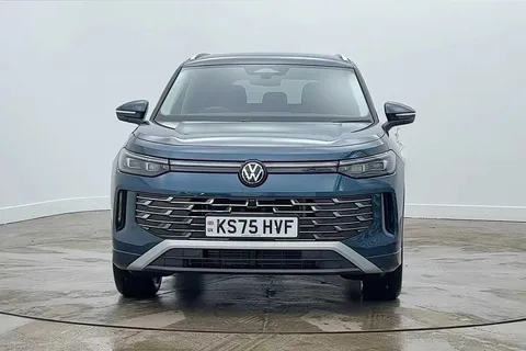 KS75HVF Volkswagen Tayron 1.5 eTSI Elegance 5dr DSG7 [7 Seat] **LEATHER** Thumbnail #7