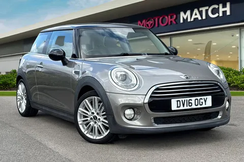 1 of 39 for Mini Hatch 1.5 Cooper Euro 6 (s/s) 3dr