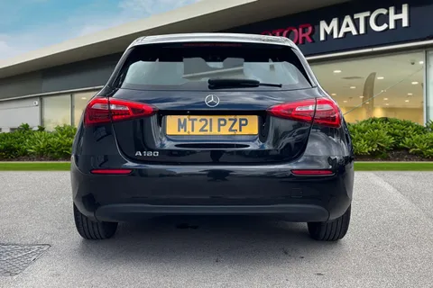 MT21PZP Mercedes-Benz A Class 1.3 A180 SE Euro 6 (s/s) 5dr Thumbnail #5