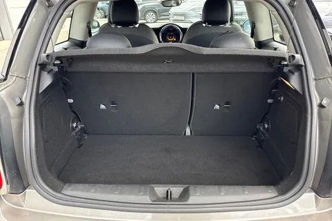 7 of 39 for Mini Hatch 1.5 Cooper Euro 6 (s/s) 3dr