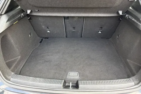 MT21PZP Mercedes-Benz A Class 1.3 A180 SE Euro 6 (s/s) 5dr Thumbnail #8