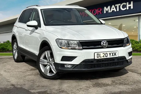 DL20YXK Volkswagen Tiguan 1.5 TSI EVO Match DSG Euro 6 (s/s) 5dr Thumbnail #2