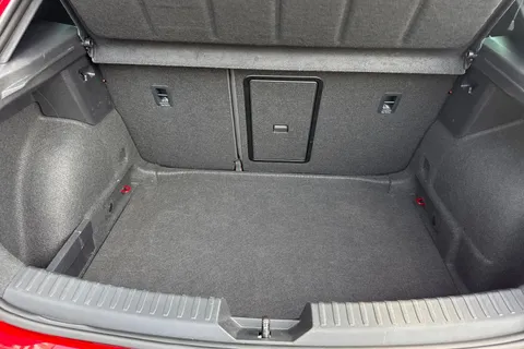 ST21UBD SEAT Leon 1.5 TSI EVO FR Sport Euro 6 (s/s) 5dr Thumbnail #8