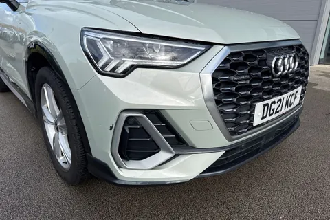 DG21KCF Audi Q3 2.0 TFSI 45 S line Sportback S Tronic quattro Euro 6 (s/s) 5dr Thumbnail #10