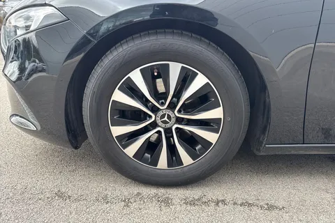 MT21PZP Mercedes-Benz A Class 1.3 A180 SE Euro 6 (s/s) 5dr Thumbnail #11