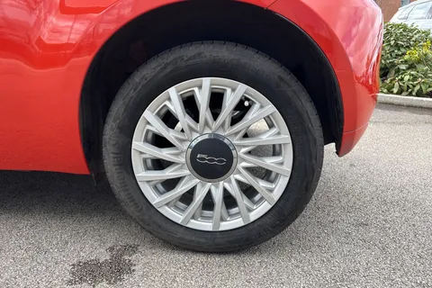 YF24FKH FIAT 500 1.0 MHEV Euro 6 (s/s) 3dr Thumbnail #11