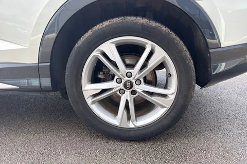 DG21KCF Audi Q3 2.0 TFSI 45 S line Sportback S Tronic quattro Euro 6 (s/s) 5dr Thumbnail #12