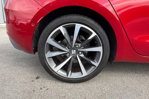 ST21UBD SEAT Leon 1.5 TSI EVO FR Sport Euro 6 (s/s) 5dr Thumbnail #13