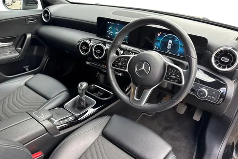 MT21PZP Mercedes-Benz A Class 1.3 A180 SE Euro 6 (s/s) 5dr Thumbnail #15